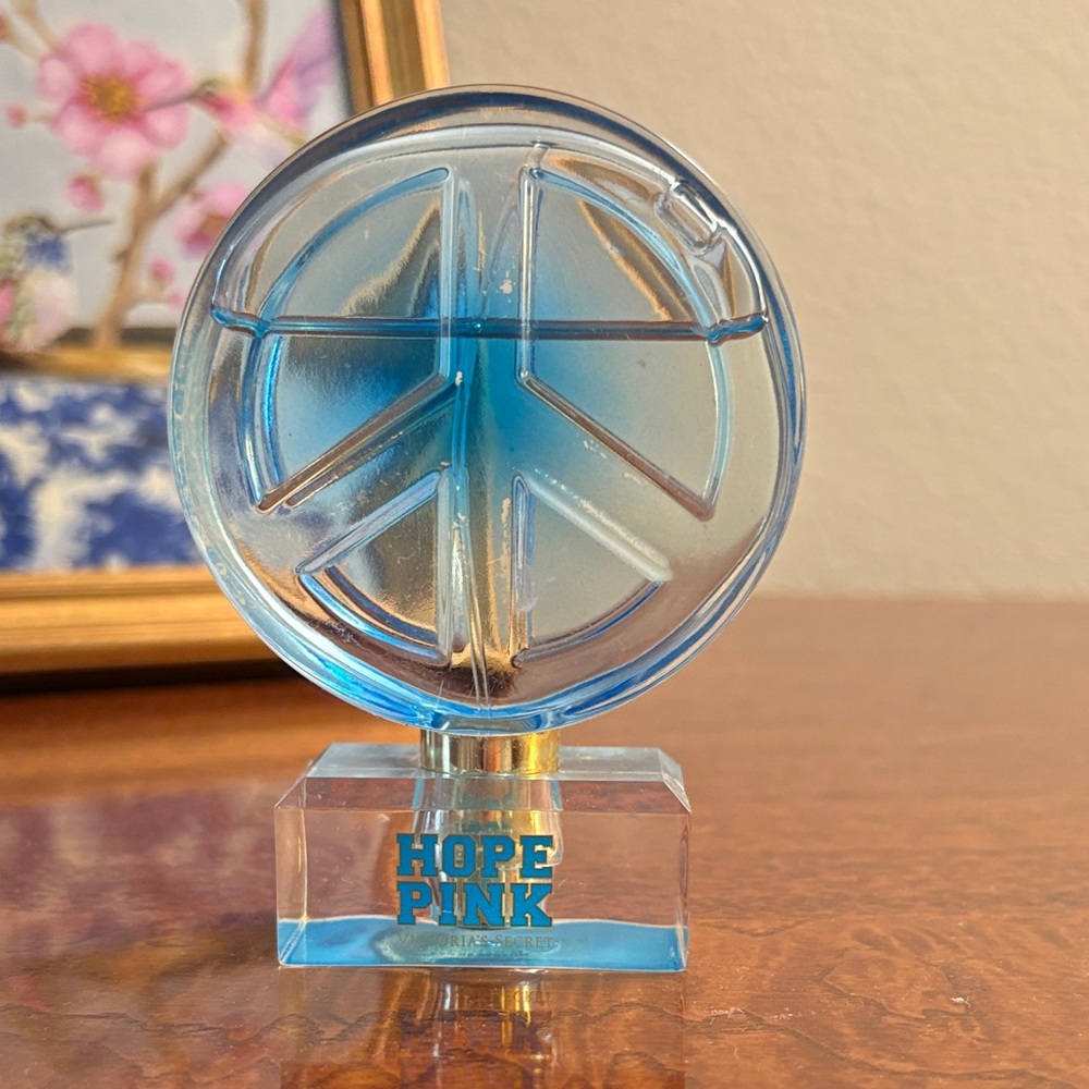 HOPE PINK Blue Peace